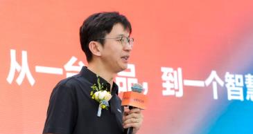 冠军品质落地线下！刘璇走进箭牌门店，体验鸿蒙智选卫浴智慧场景