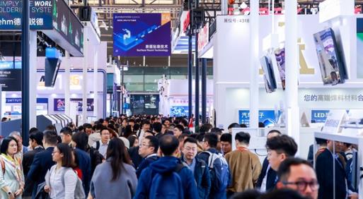 SMT技术跨越“贴装界限”，全链协同重构电子制造新底座
