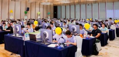 ​代码交锋，屏定乾坤｜明基RD系列获选第四届清华大学程序设计竞赛训练营指定用机